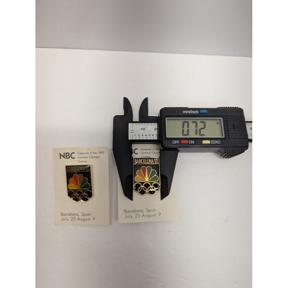 Vintage New NBC Barcelona Spain 1992 Olympic Commemorative Enameled Pin Set of 2 - Picture 4 of 5